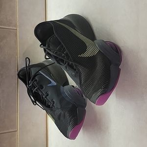 NIKE W AIR ZOOM SUPERREP 2 BLCK/CYBER-RED